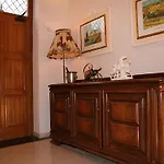 Red By Columbus Bed & Breakfast 4*