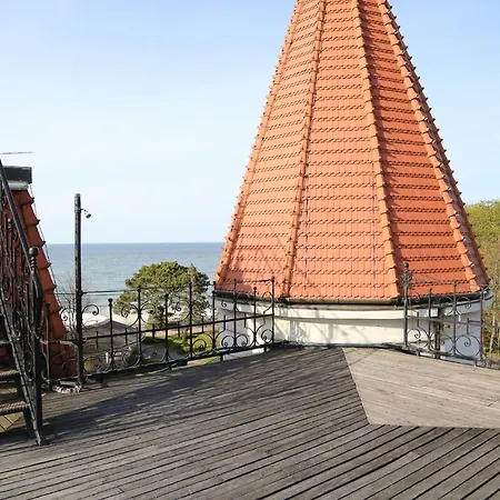 Red By Columbus Oda ve Kahvaltı