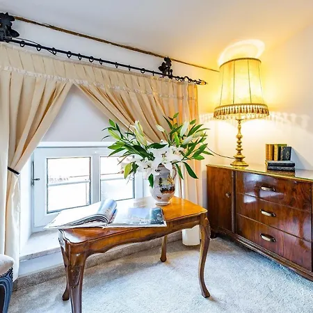 Bed & Breakfast Red By Columbus 4*