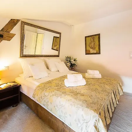 Bed & Breakfast Red By Columbus 4*