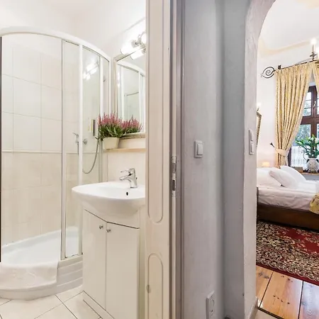 Red By Columbus Ustka