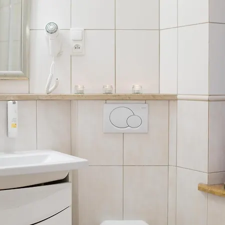 Bed & Breakfast Red By Columbus 4*