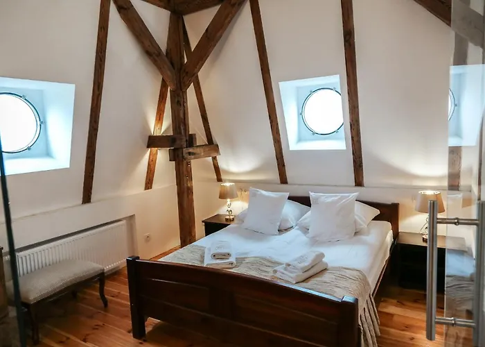 Red Frühstückspension 4*