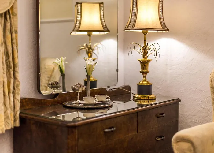 Frühstückspension Red 4*